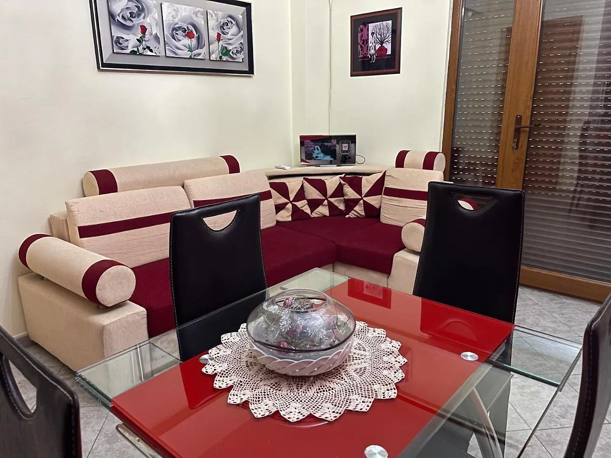 Sea View Apartment/Beach/City Center/Wifi Дуррес
